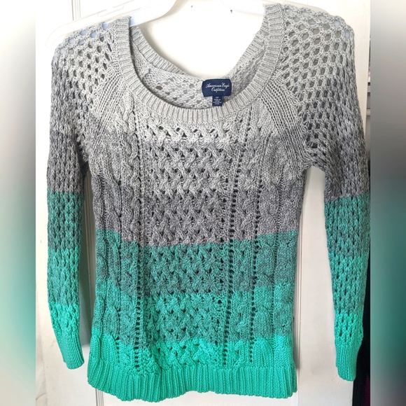 American Eagle Outfitters Sweaters - American Eagle Sweater